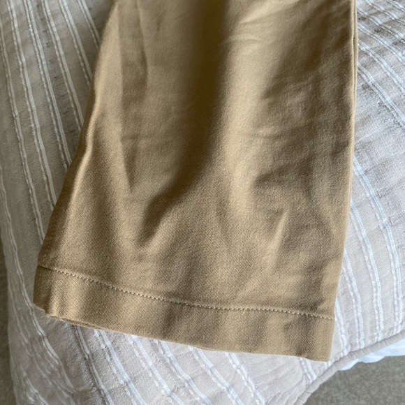 UNIQLO men’s beige pants - Picture 2 of 5